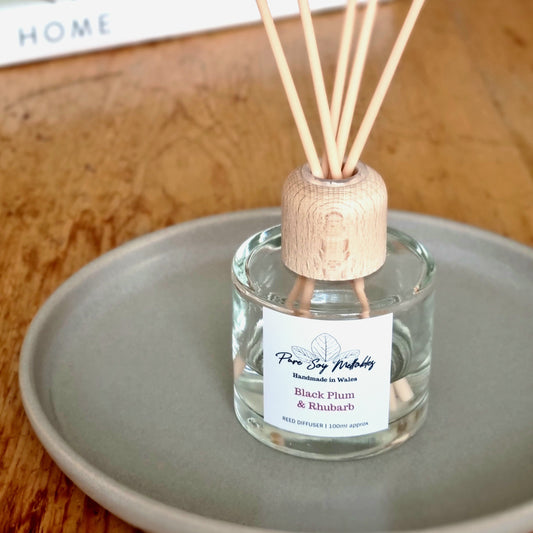 Reed Diffuser - choose your fragrance image 0