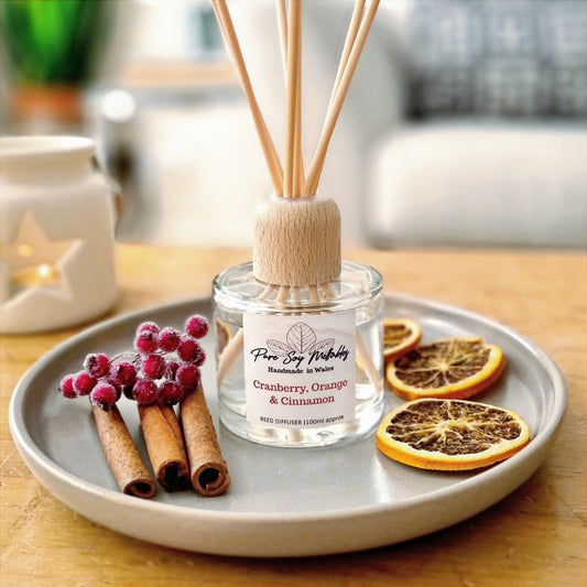 Cranberry, Orange & Cinnamon Reed Diffuser image 0